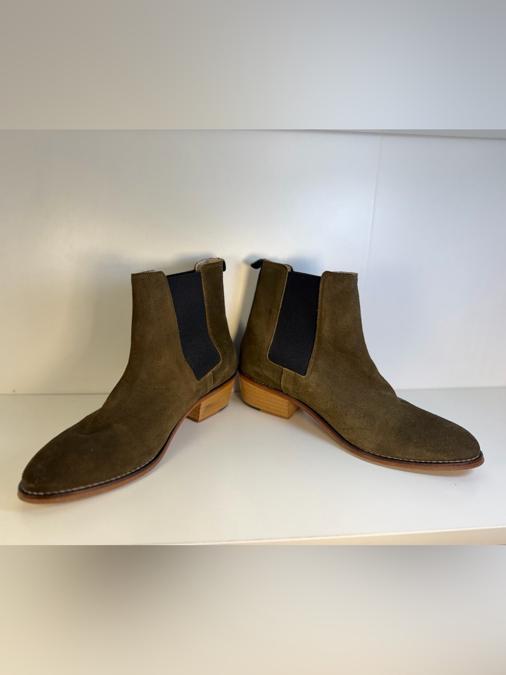 Matt Bernson Suede Chelsea Ankle Boots in Green
